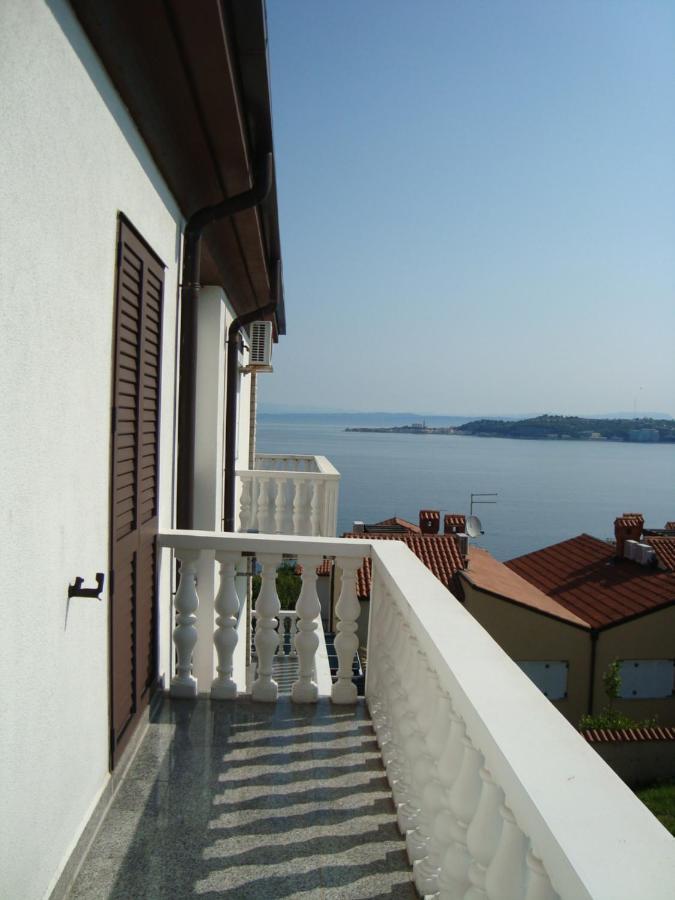 Apartman Carmen Crveni Vrh Extérieur photo