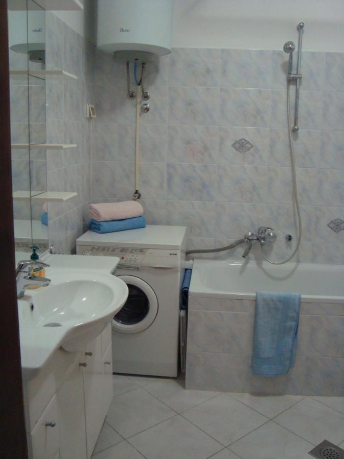 Apartman Carmen Crveni Vrh Extérieur photo